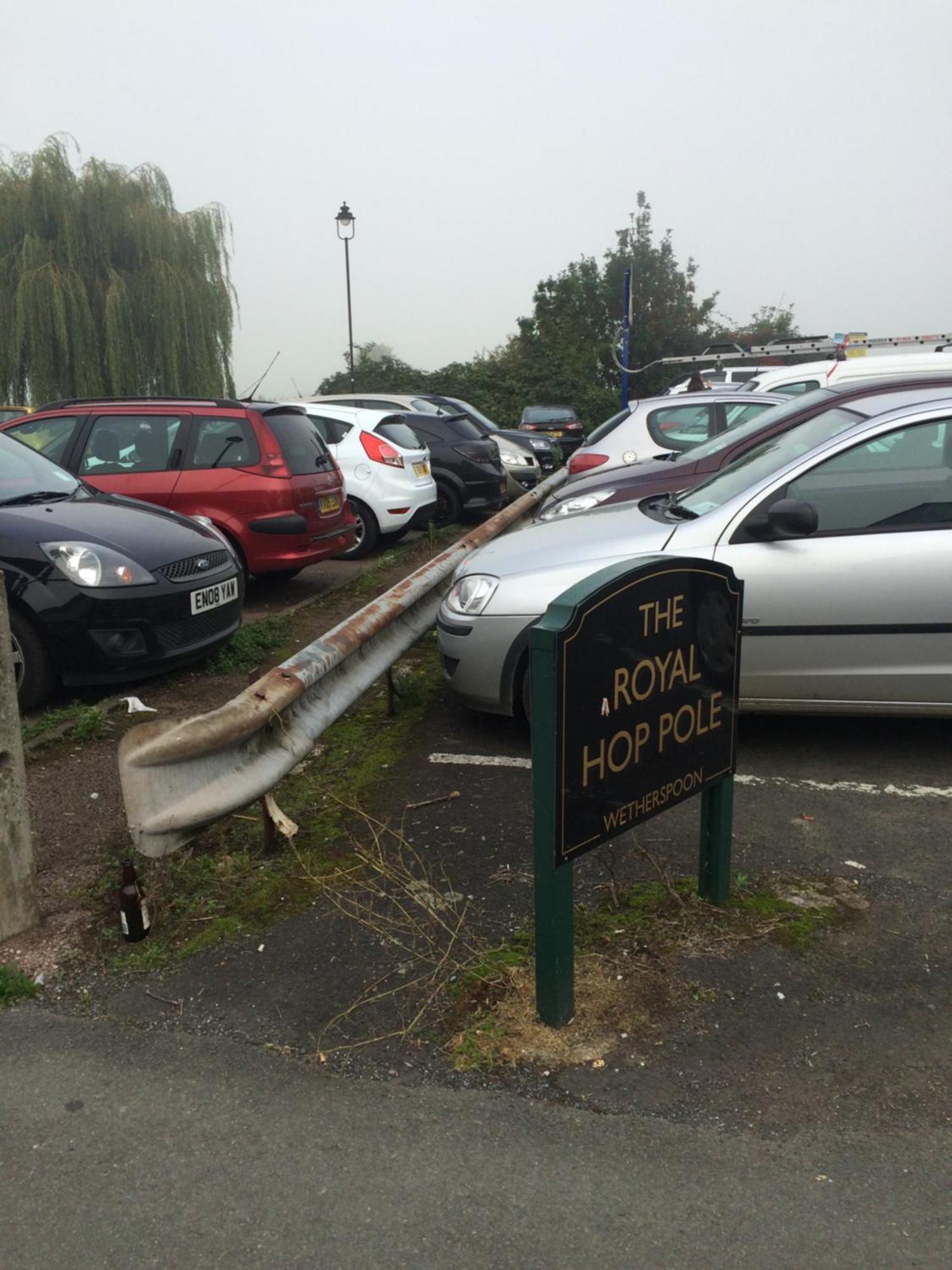 טוקסברי The Royal Hop Pole Wetherspoon מראה חיצוני תמונה
